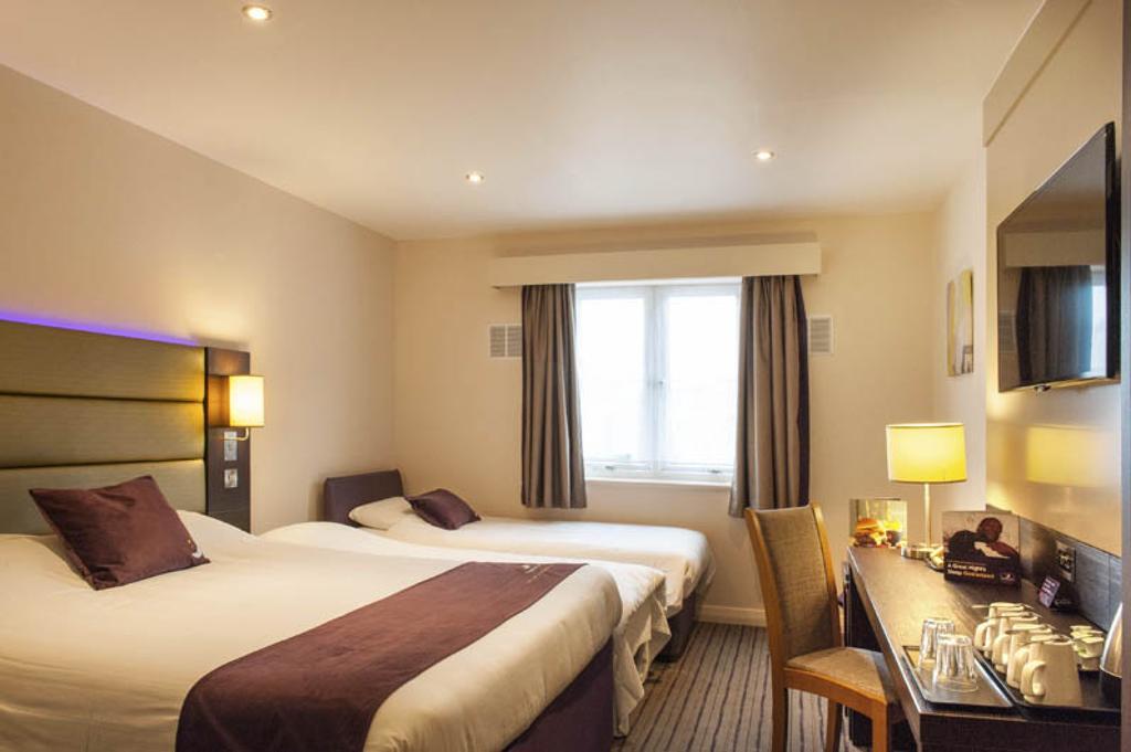 Premier Inn Aberdeen Airport - Dyce Dış mekan fotoğraf