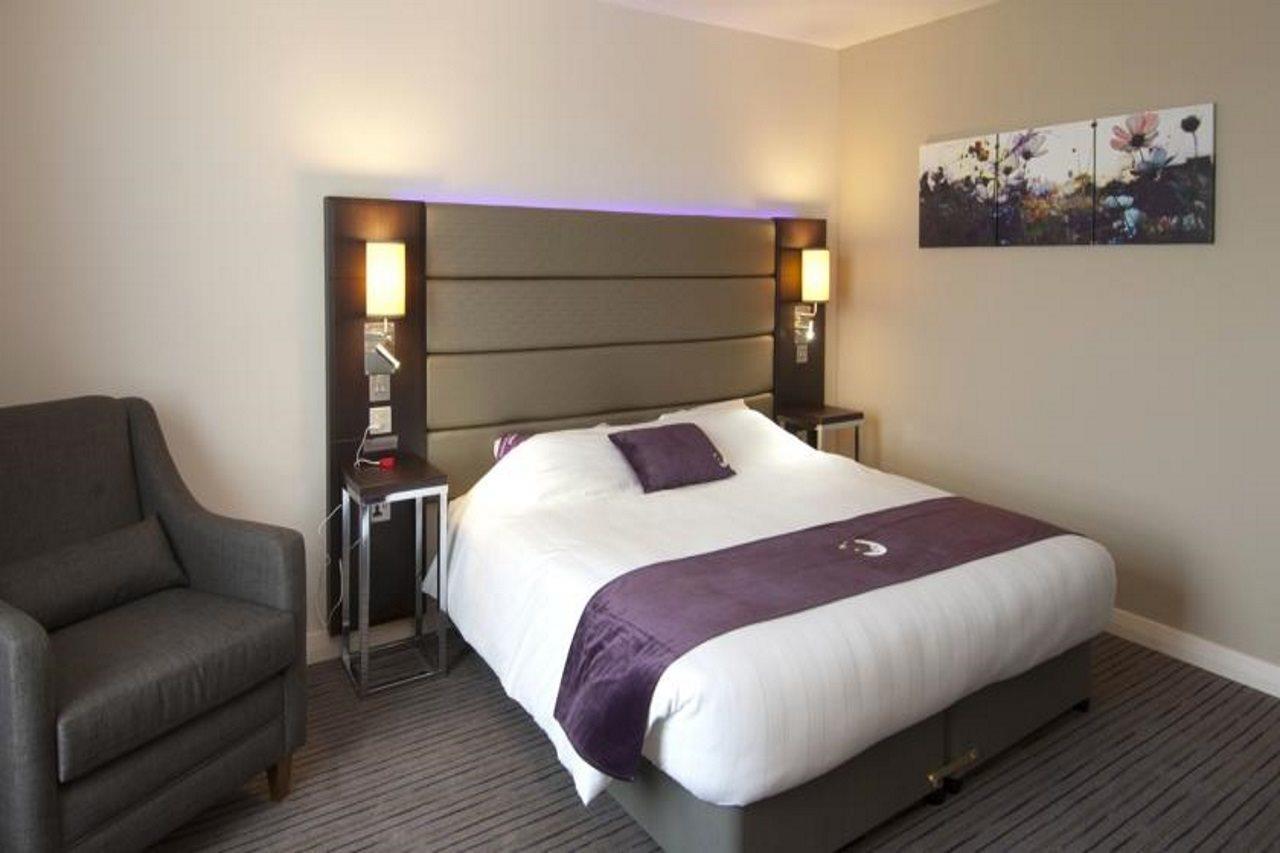 Premier Inn Aberdeen Airport - Dyce Dış mekan fotoğraf