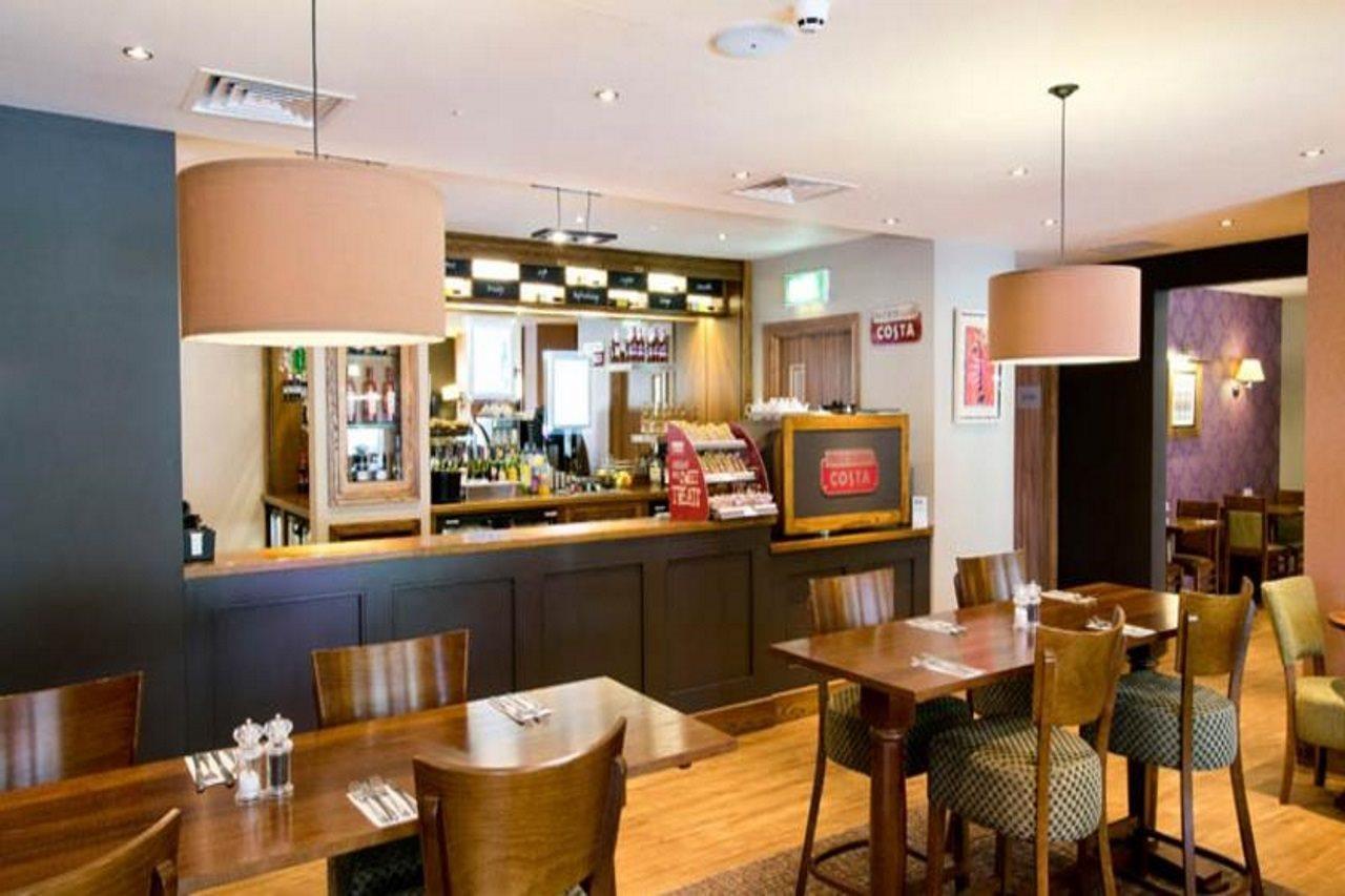 Premier Inn Aberdeen Airport - Dyce Dış mekan fotoğraf