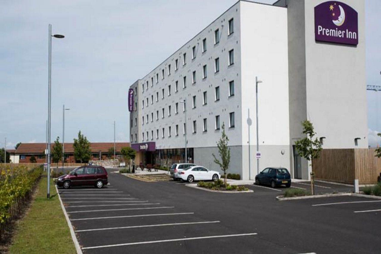 Premier Inn Aberdeen Airport - Dyce Dış mekan fotoğraf